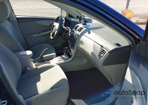 2011 Toyota Corolla Le z USA, uszkodzony, nr VIN 2T1BU4EE4BC645185